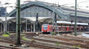 Γερμανία: Μαζική απεργία προγραμματίζουν οι μηχανοδηγοί τρένων